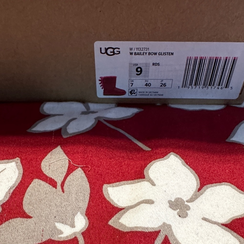 UGG Bailey Bow Glisten Ankle Boots - Red